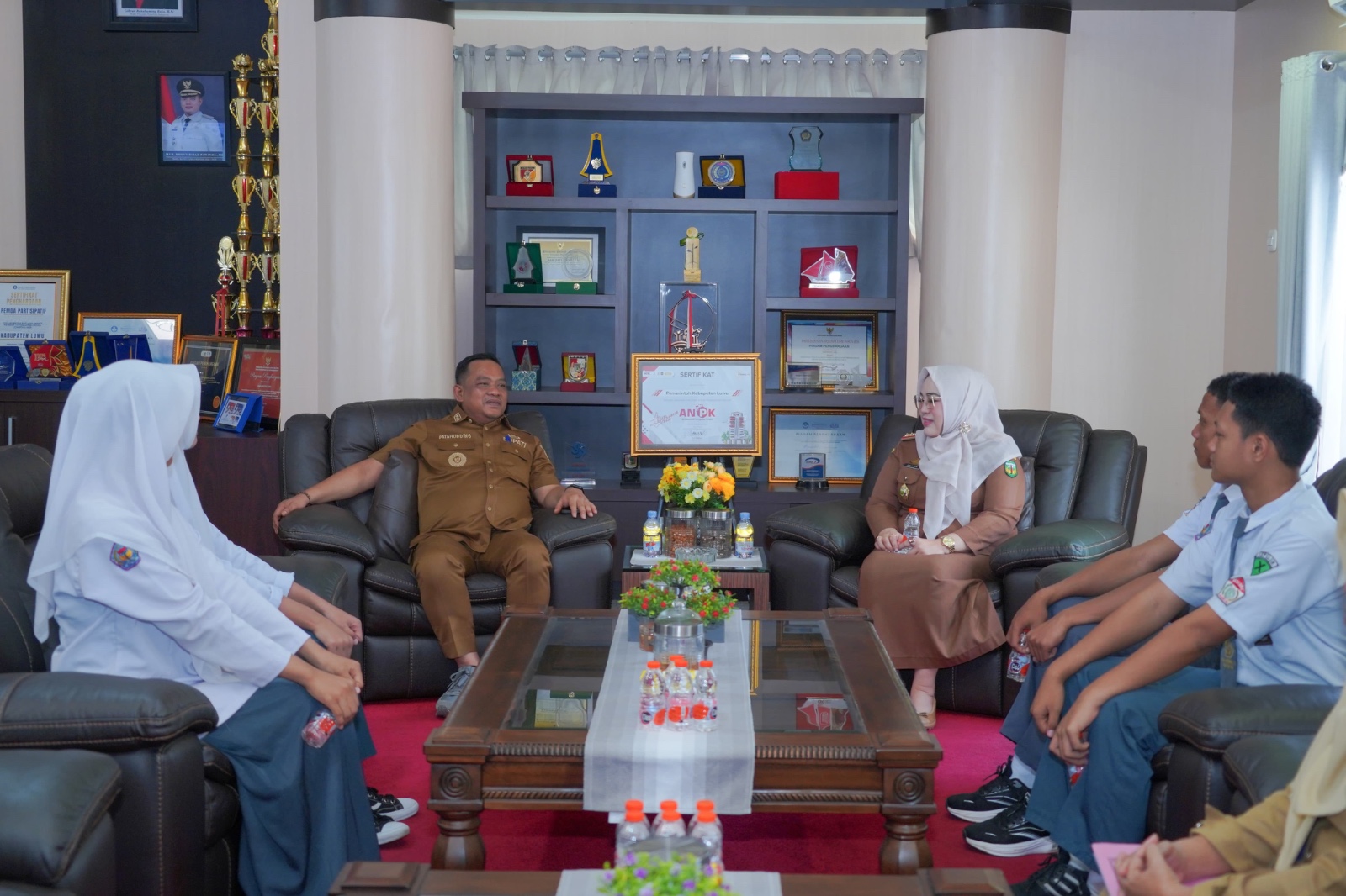 Bupati Luwu Patahudding Lepas 4 Pelajar Ikuti Seleksi Paskibraka Provinsi Sulsel