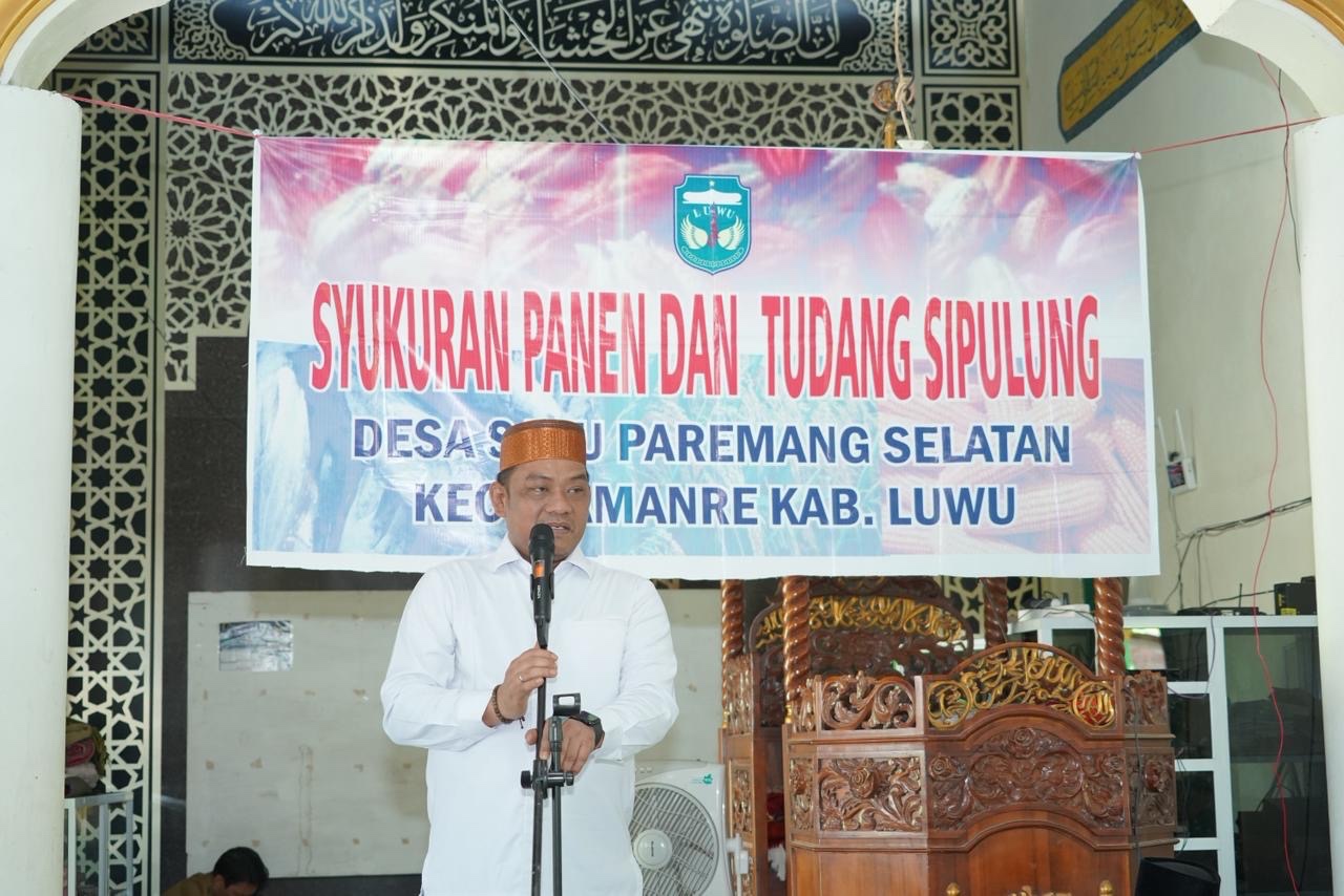 Momen Tudang Sipulung, Bupati Luwu Beri Solusi Irigasi dan Mesin Panen