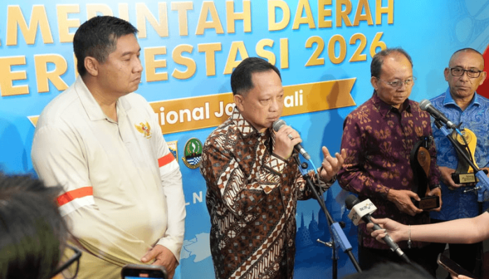 Mendagri Instruksikan Pemda Fasilitasi Nobar Piala Dunia 2026 untuk Dongkrak Ekonomi Lokal