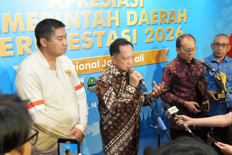 Mendagri Instruksikan Pemda Fasilitasi Nobar Piala Dunia 2026 untuk Dongkrak Ekonomi Lokal