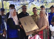 Wabup Luwu Timur Puspawati Husler Salurkan Bantuan Darurat Korban Kebakaran di Desa Maliwowo Wabup Luwu Timur Puspawati Husler Salurkan Bantuan Darurat Korban Kebakaran di Desa Maliwowo