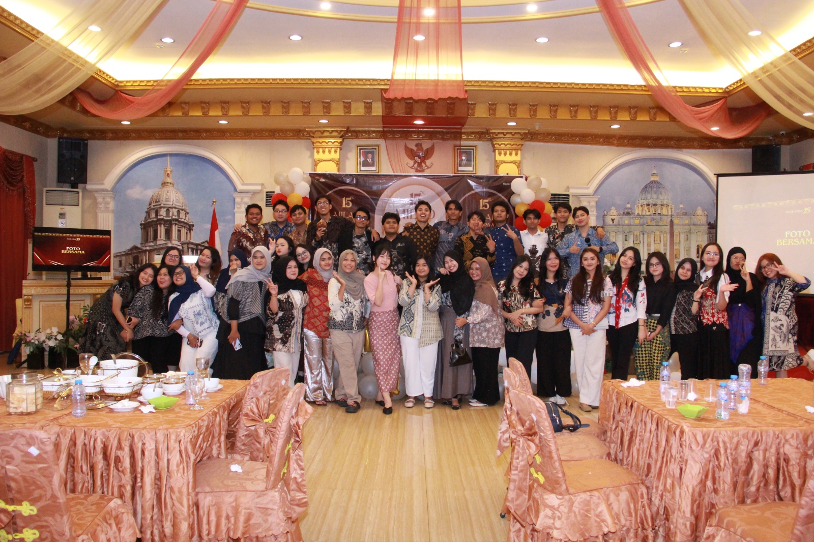 Milad ke-15 AMPUH Fakultas Hukum Unhas Perkuat Kompetensi Akademik dan Karakter Mahasiswa