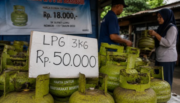 Warga Kecamatan Bua Keluhkan Harga Gas Subsidi Capai Rp50 Ribu per Tabung