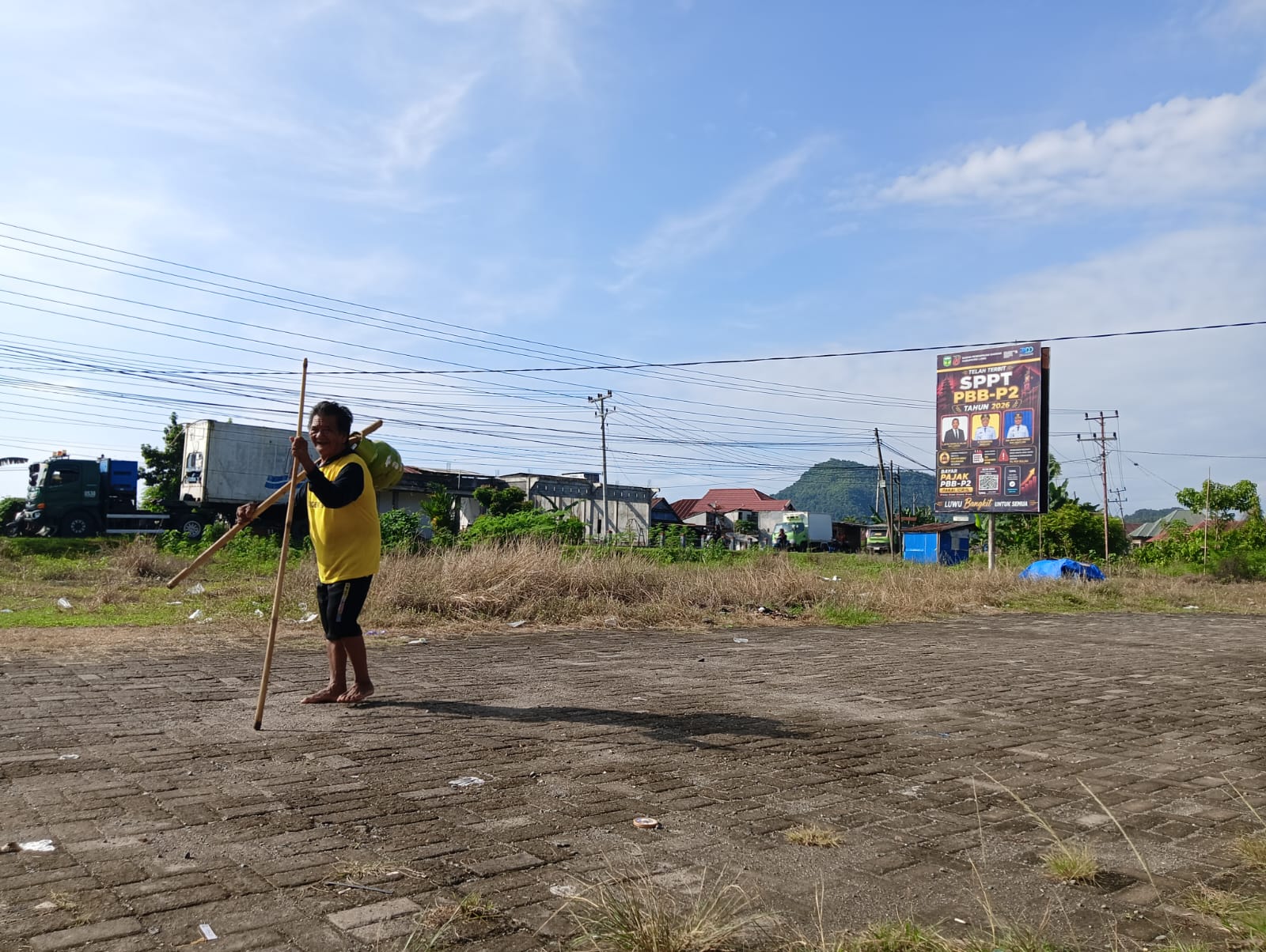Warga Keluhkan Gas 3 Kg Mahal, Pemkab Luwu Turun Tangan Gelar Pasar Murah