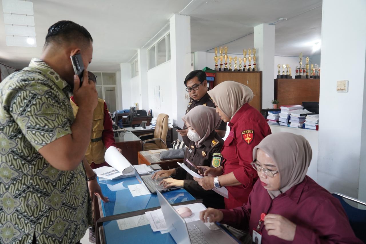 Kejati Sulsel Geledah Kantor Disdik Terkait Dugaan Korupsi Proyek Perpustakaan Digital 2022