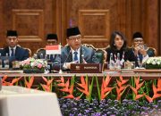 Batal Utus Dubes, Menlu Sugiono Terbang ke Pemakaman Ali Khamenei