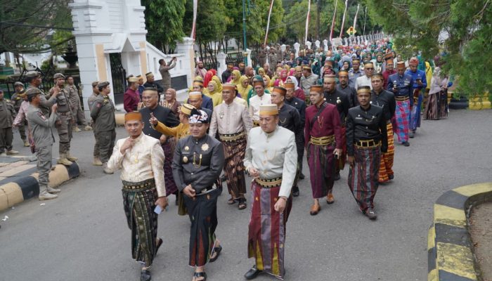 HUT ke-67 Luwu Berbalut Kesakralan: Pemkab Gelar Ritual Adat Mallekke Wai