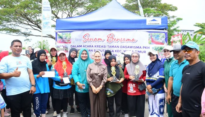 Kelompok PKH 12 Sabet Juara 1 Kreasi Taman Dasawisma di Kelurahan Surutanga