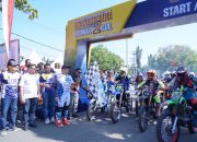 Wabup dan Kapolres Luwu AKBP Adnan Pandibu Kompak Lepas Peserta Trail Trabhara