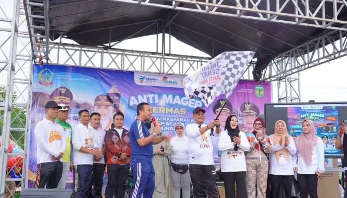 Dilepas Gubernur Sulsel, Ribuan Warga Padati Belopa dalam Jalan Sehat Hari Jadi Kabupaten Luwu