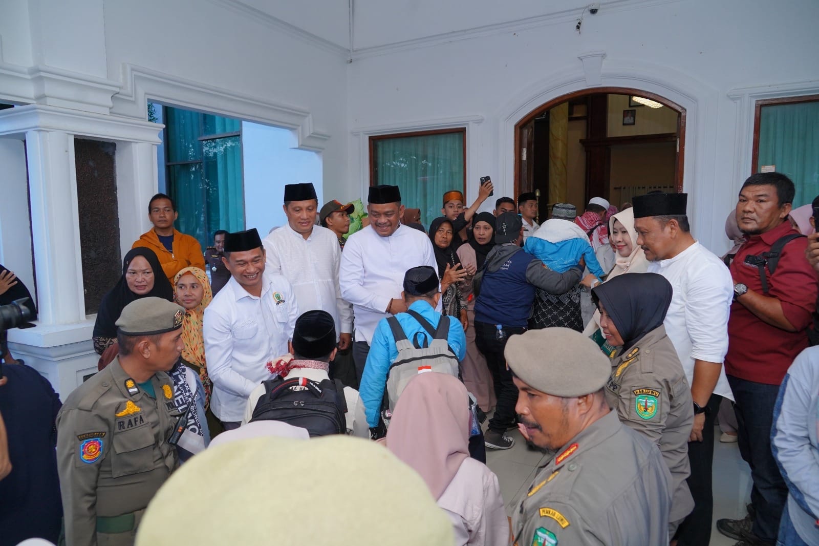 Bupati Patahudding Pimpin Langsung Penyambutan Ratusan Tamu Allah di Luwu
